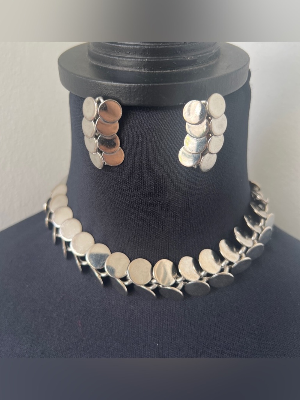 3-pc Vintage Silver Chainmail Choker Necklace Earrings Set Clip Disc Earrings - Picture 6 of 6